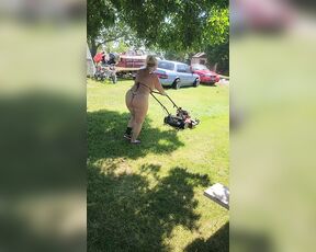 Got back to find wife mowing in a thong bikini, her ass and thighs jiggling with every step