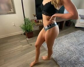 Workout w/ Brittanyb Turns into showing off Pretty Pussy