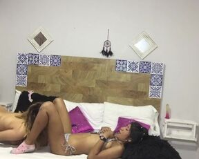 Horny college lesbians doing oral sex