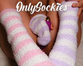 Fuzzy Socks Keep My Toes Warm While I Masturbate!