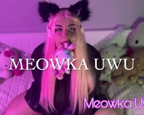 Cute Polish chubby E-girl cat shows you her all body and hard playing with herself