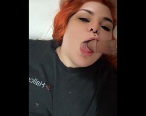 Cute Girl Sucks Cock