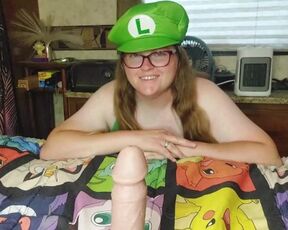 Fem Luigi Dildo blowjob