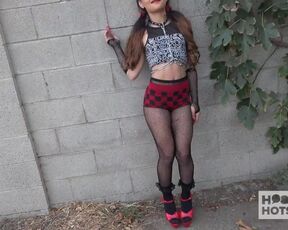 holly hendrix street hooker