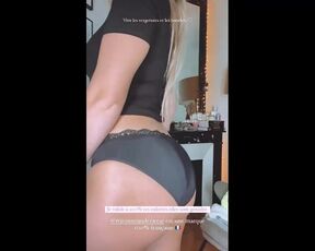 EmmaCakeCup (influencer) in panties